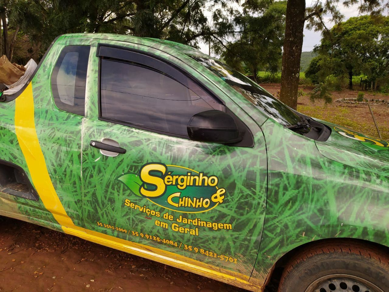 Serginho e Chinho Serviços de Prestação de Jardinagem em Geral